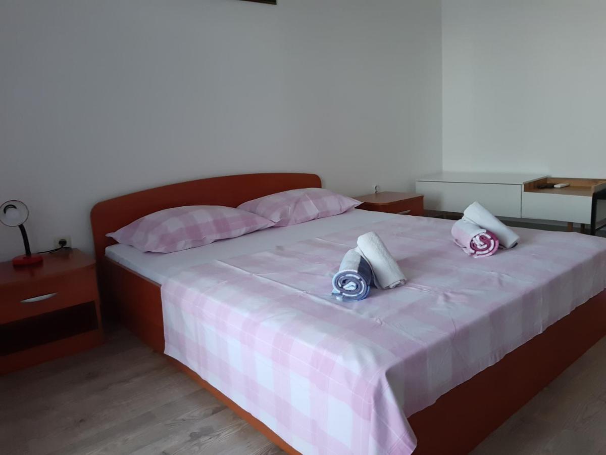 Apartments Davor Ceko Jesenice  Luaran gambar