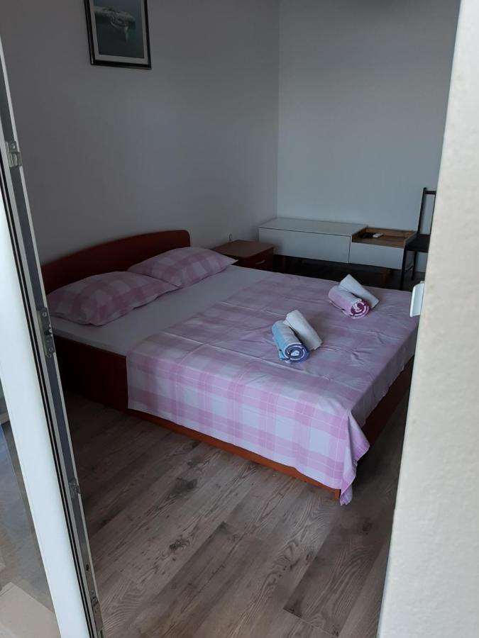 Apartments Davor Ceko Jesenice  Luaran gambar
